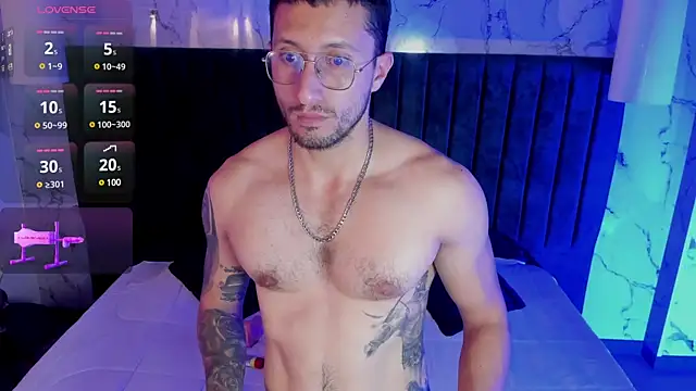 Nathan rivers online show from 02-10-25, 03:13