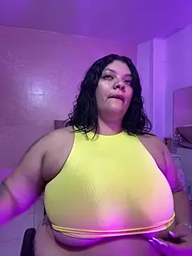 violeta candyy  online show from 12-22-25, 07:55