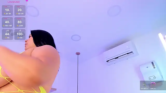 violeta candyy  online show from 04-22-26, 03:31