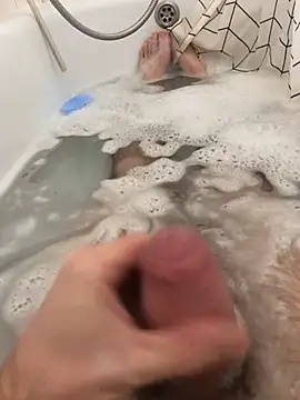 Snapshot of tomasek28 chatting on 01-14-25, 07:43 tomasek28 online show from 01-14-25, 07:43