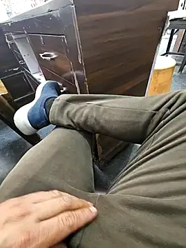 Snapshot of pyasevickybabu563 chatting on 01-07-25, 11:26 pyasevickybabu563 online show from 01-07-25, 11:26