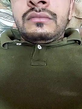 Snapshot of pyasevickybabu563 chatting on 03-09-25, 02:10 pyasevickybabu563 online show from 03-09-25, 02:10