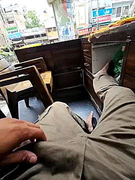 Snapshot of pyasevickybabu563 chatting on 10-07-25, 07:05 pyasevickybabu563 online show from 10-07-25, 07:05