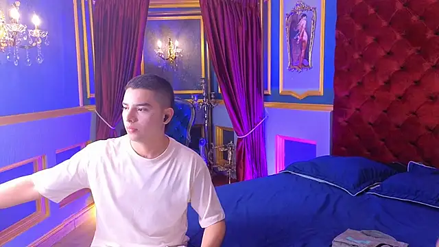 MarcoVitto online show from 09-11-25, 03:39