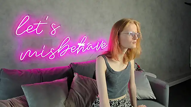 Snapshot of ElizabethHarpper chatting on 01-29-25, 08:08 ElizabethHarpper online show from 01-29-25, 08:08