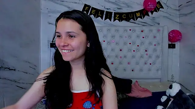 Snapshot of arissha_lee chatting on 03-15-26, 01:44 arissha lee online show from 03-15-26, 01:44