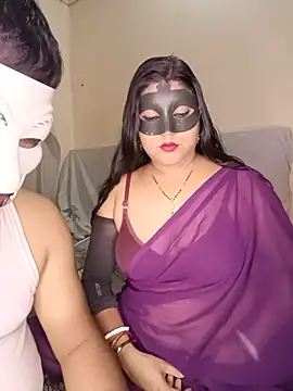 Hot muskaan online show from 07-15-26, 07:19