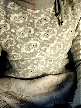 Hot purva online show from 12-22-25, 03:25