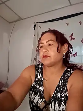 Snapshot of Abigail_BigTits chatting on 01-15-25, 07:01 Abigail BigTits online show from 01-15-25, 07:01