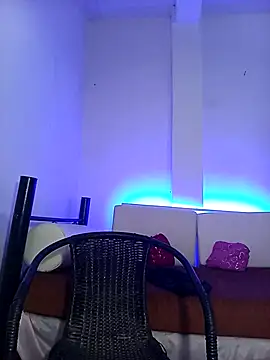 Snapshot of davidsims chatting on 09-15-25, 09:59 davidsims online show from 09-15-25, 09:59