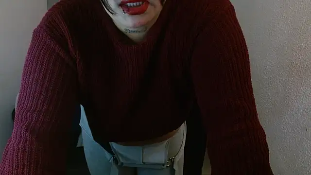 Snapshot of brittanysexhot chatting on 02-19-25, 02:12 brittanysexhot online show from 02-19-25, 02:12