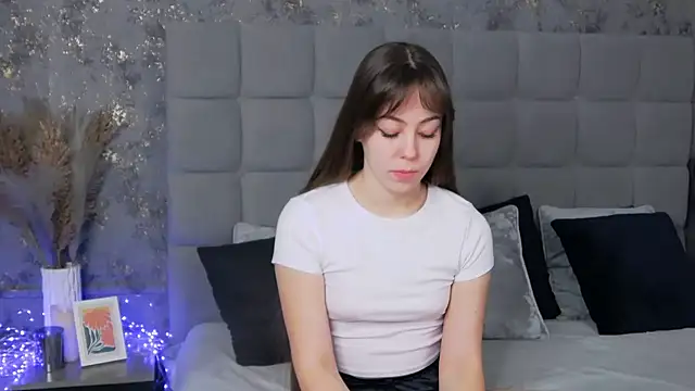 TheEmma online show from 03-21-25, 06:05