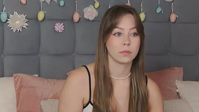 TheEmma online show from 05-28-26, 04:04