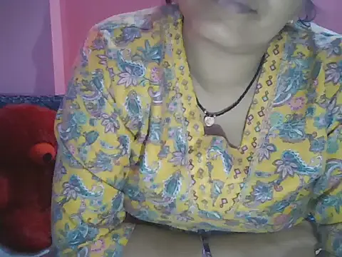 Hot-shanvi online show from 02-25-26, 06:01