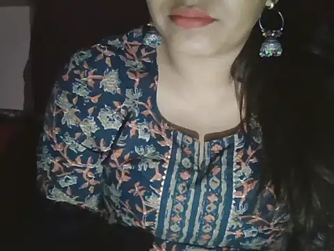 Hot-shanvi online show from 04-10-26, 05:06