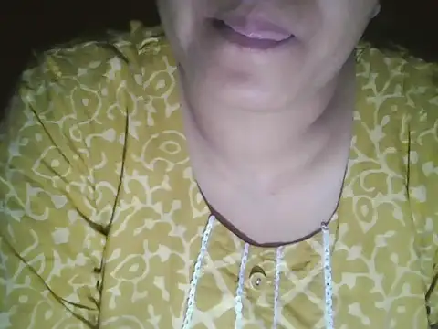 Hot-shanvi online show from 04-25-26, 03:53