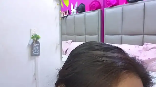 KRYSSTARITTER4 online show from 05-17-26, 03:48