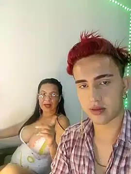 Snapshot of Lian_Noath chatting on 02-14-25, 10:59 Lian Noath online show from 02-14-25, 10:59