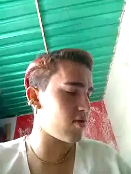 Snapshot of Lian_Noath chatting on 03-19-25, 03:40 Lian Noath online show from 03-19-25, 03:40