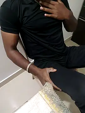 Snapshot of hot_boy_dic chatting on 03-11-25, 08:30 hot boy dic online show from 03-11-25, 08:30