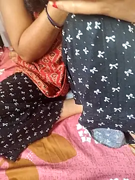 lovelygirl4567 online show from 02-25-26, 05:06