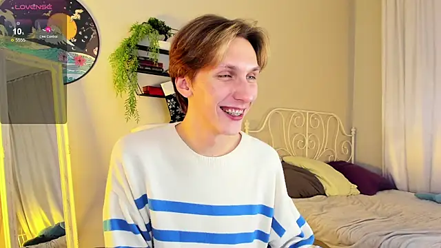 Adrian Di online show from 01-05-25, 01:26