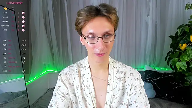 Adrian Di online show from 01-25-25, 07:28