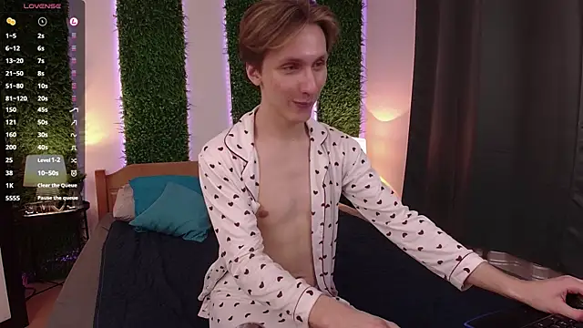 Adrian Di online show from 03-08-25, 07:09