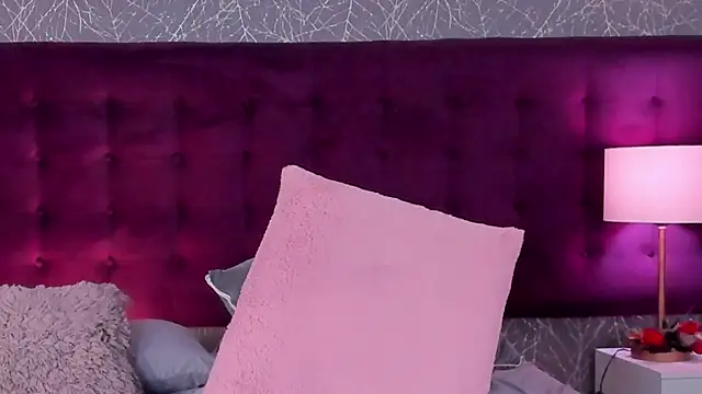 LiaCathaleya online show from 04-21-26, 01:42