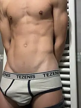 EmanuelMCL online show from 01-04-25, 05:05