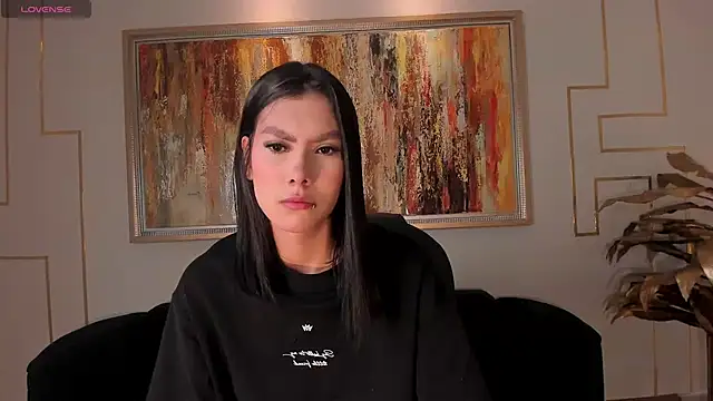 Snapshot of NiaSalvatore chatting on 11-19-25, 11:21 NiaSalvatore online show from 11-19-25, 11:21