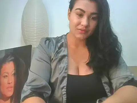 Snapshot of TheTopSecret chatting on 02-12-25, 08:07 TheTopSecret online show from 02-12-25, 08:07