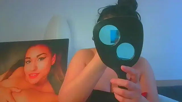 Snapshot of TheTopSecret chatting on 03-04-25, 10:02 TheTopSecret online show from 03-04-25, 10:02