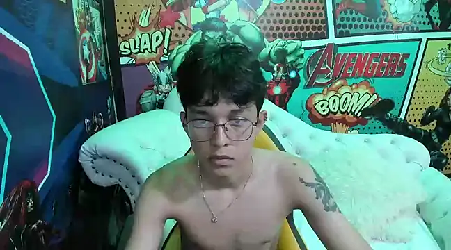 Snapshot of jisuscat chatting on 01-19-25, 10:06 jisuscat online show from 01-19-25, 10:06