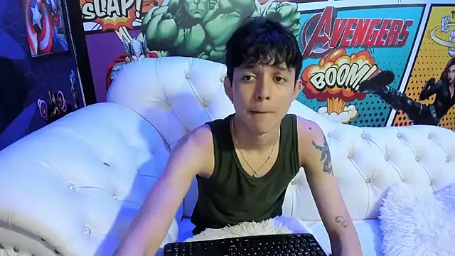 Snapshot of jisuscat chatting on 01-27-25, 07:03 jisuscat online show from 01-27-25, 07:03