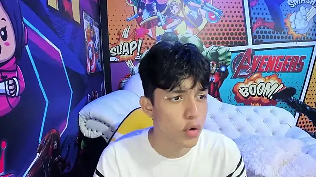 Snapshot of jisuscat chatting on 03-09-25, 07:01 jisuscat online show from 03-09-25, 07:01