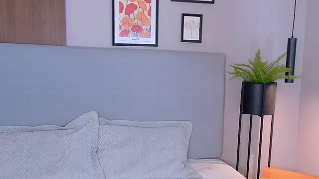 AbieHills online show from 03-09-26, 11:36