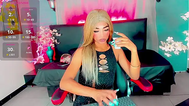 Snapshot of Gisele_fox chatting on 01-28-25, 10:56 Gisele fox online show from 01-28-25, 10:56