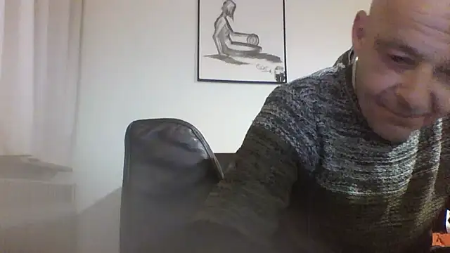 horndude187187 online show from 01-06-25, 06:52