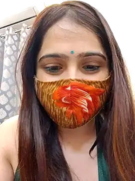 Snapshot of shreya1765 chatting on 11-28-25, 01:19 shreya1765 online show from 11-28-25, 01:19