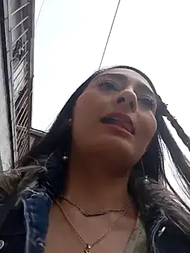 BELLA--26 online show from 03-04-25, 08:27