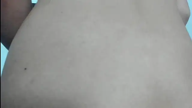 Snapshot of violetadumsper chatting on 02-12-25, 05:47 violetadumsper online show from 02-12-25, 05:47