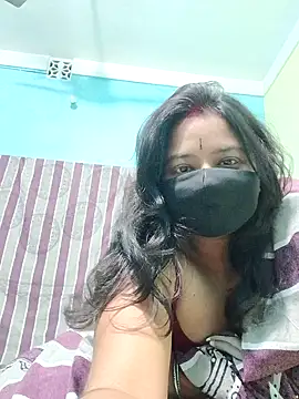 Snapshot of _MilkyBar chatting on 02-08-25, 06:01  MilkyBar online show from 02-08-25, 06:01