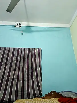 Snapshot of _MilkyBar chatting on 02-11-25, 07:16  MilkyBar online show from 02-11-25, 07:16