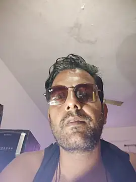 MAGNETICDADDY8 online show from 11-03-25, 08:10