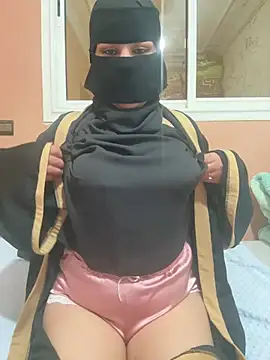 Snapshot of Sindrila_ chatting on 02-01-25, 11:10 Sindrila online show from 02-01-25, 11:10