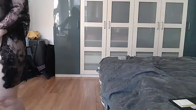 Snapshot of SexyJoanne chatting on 02-09-25, 02:18 SexyJoanne online show from 02-09-25, 02:18