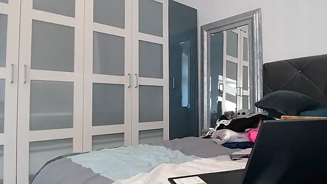 Snapshot of SexyJoanne chatting on 03-09-25, 02:54 SexyJoanne online show from 03-09-25, 02:54