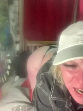 Snapshot of XxxDRAMAxxX chatting on 03-21-25, 06:05 XxxDRAMAxxX online show from 03-21-25, 06:05