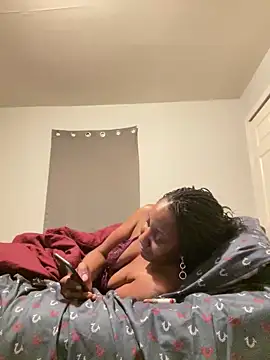 Yoshibaby2670 online show from 02-03-25, 04:46